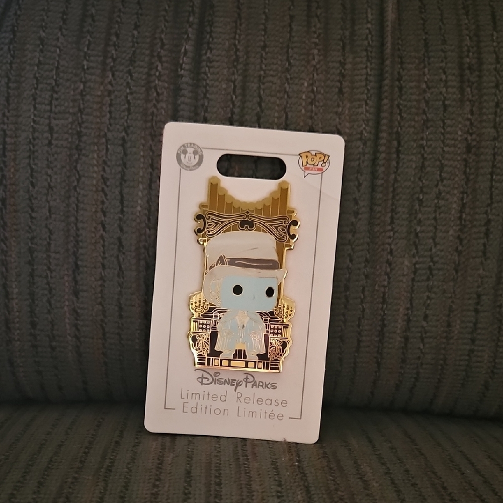 Disney Parks Limited Edition Collectible Pin